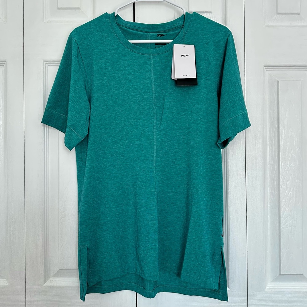 Nike Dri-FIT T-Shirt